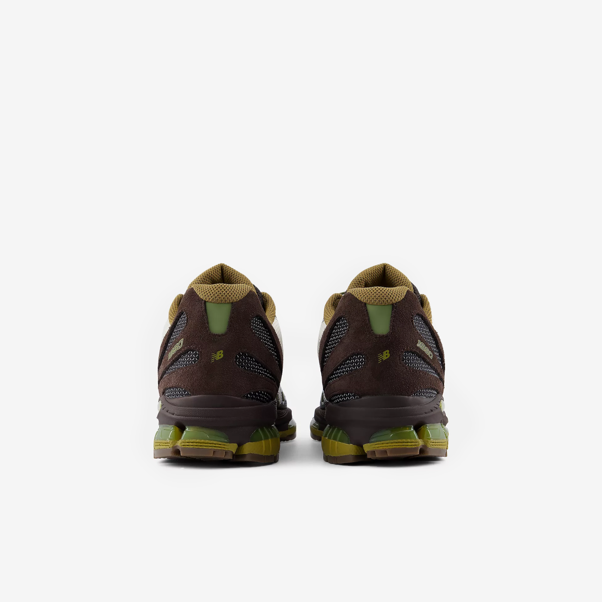 NB 1890 "LINEN with PUMPERNICKEL and BASIL OIL"
