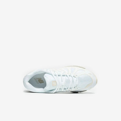 NB 1890 "White Cream"