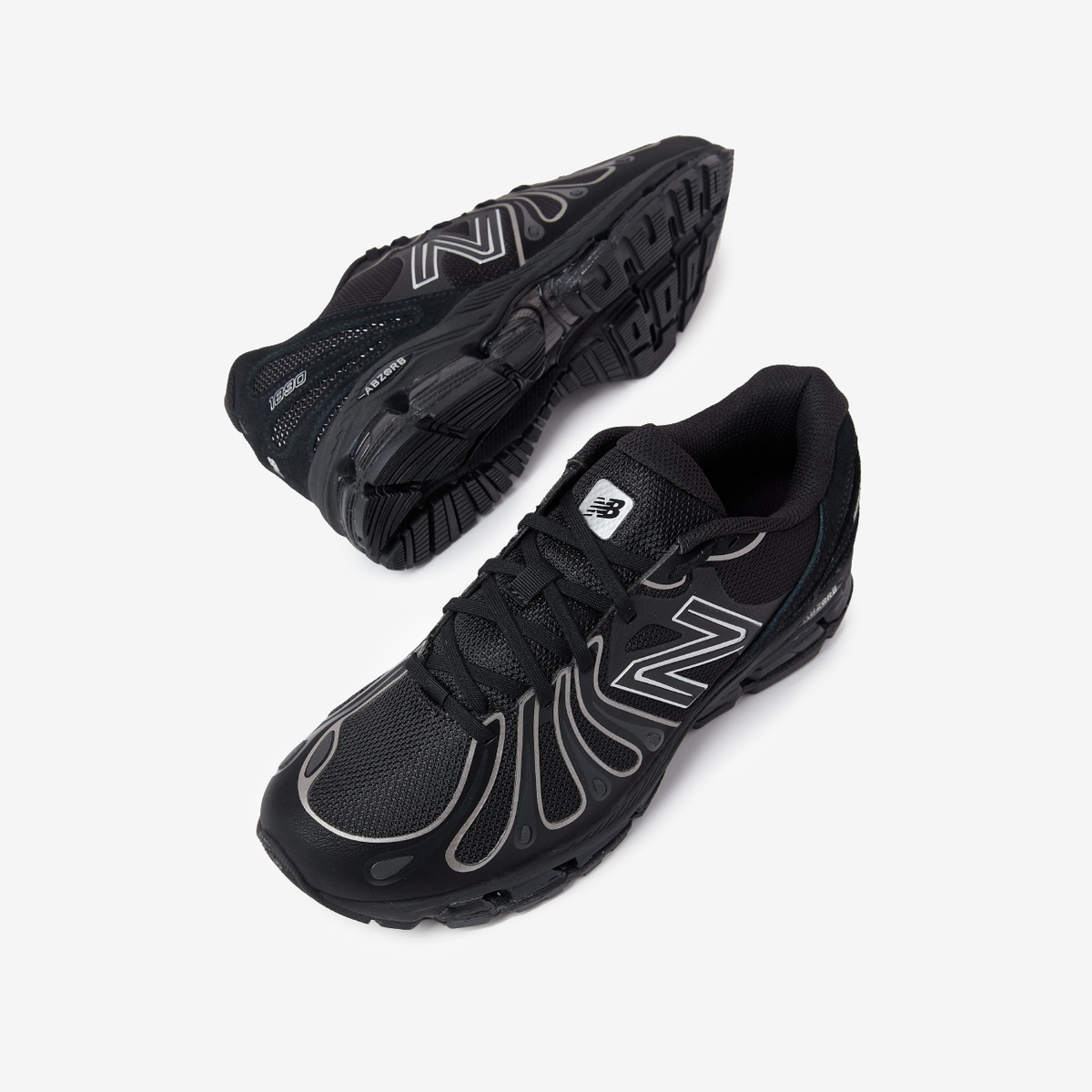 NB 1890 "Black & White"